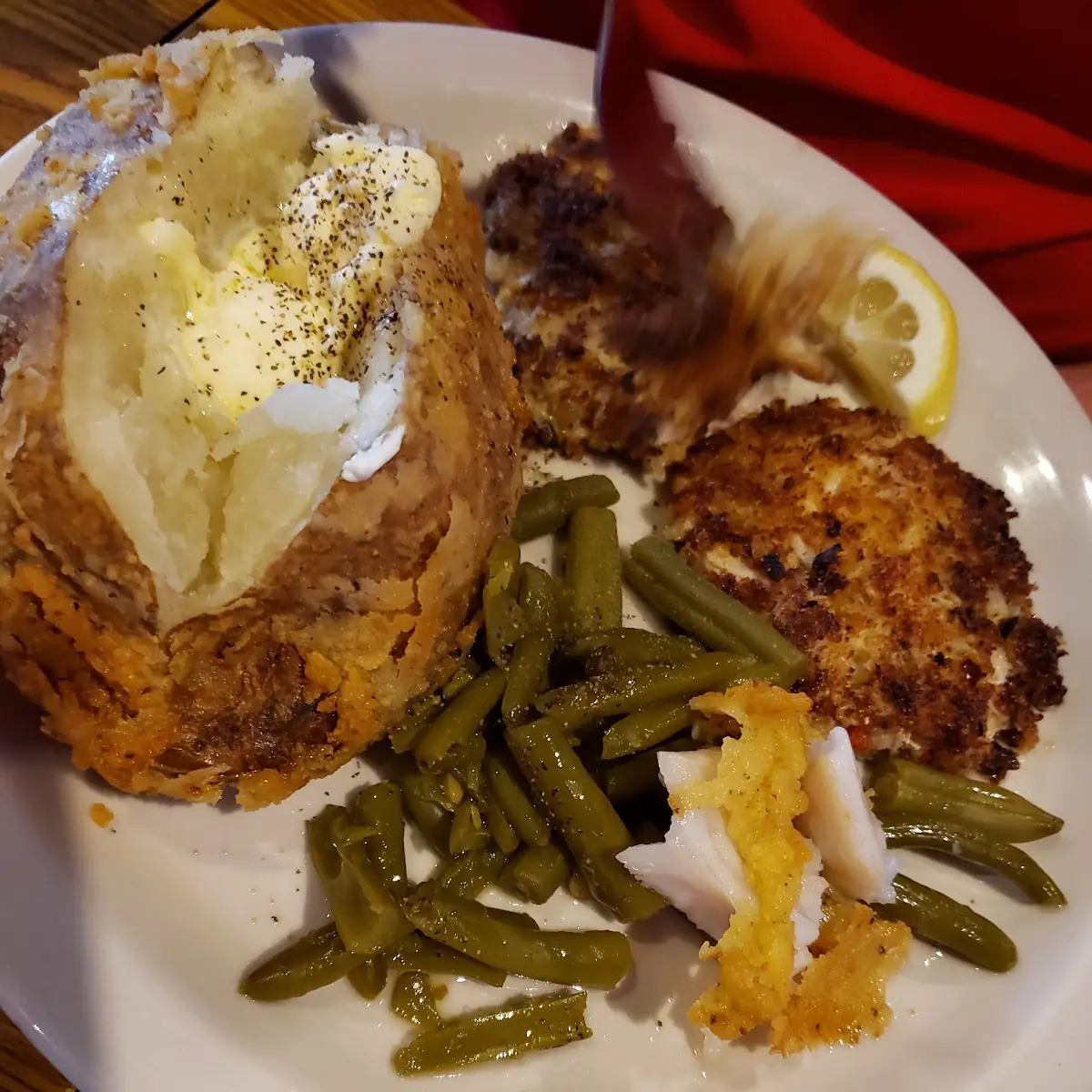 Crab Cakes Meal