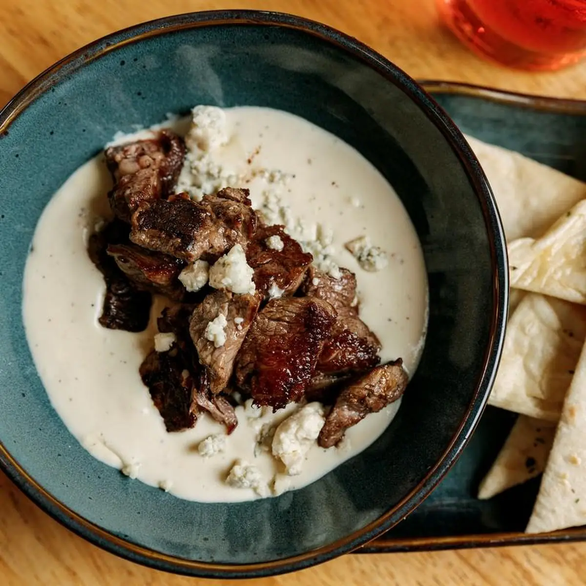 Steak Tips Fondue