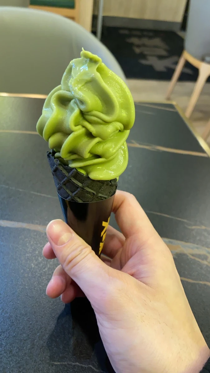 Free Icecream, Big Way Hot Pot (Kerrisdale)