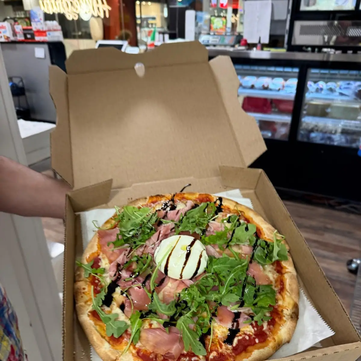 Pizza La Bomba Best Seller