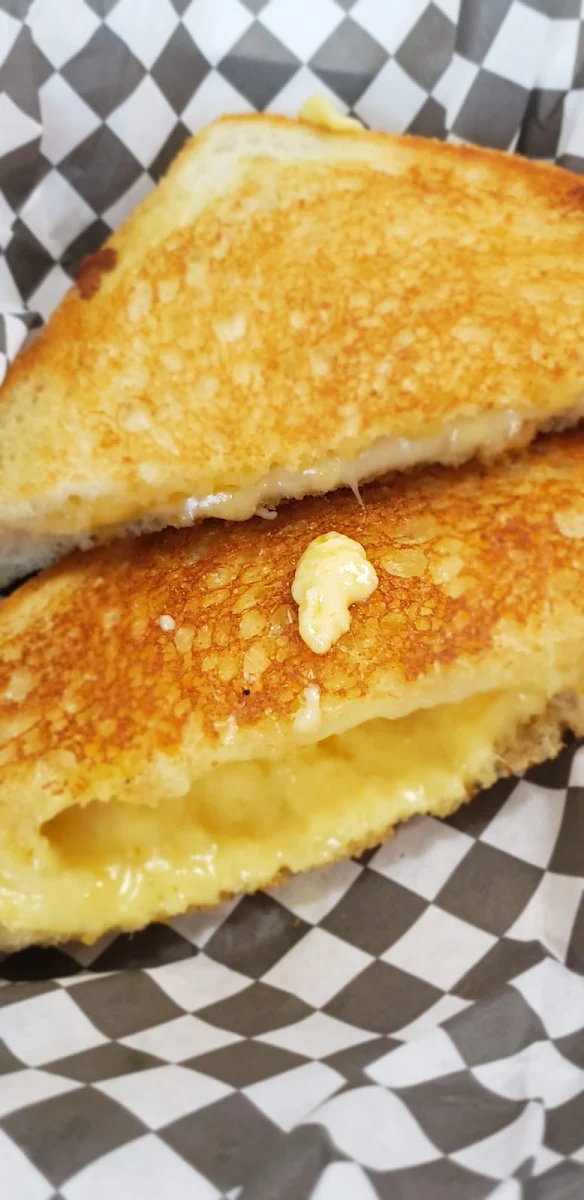 6 Sharp Cheddar Big Eye Swiss Grilled Cheese