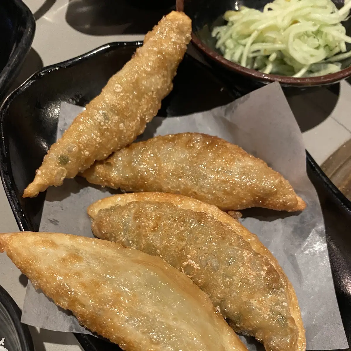 Fried Dumplings 6 pcs 군만두
