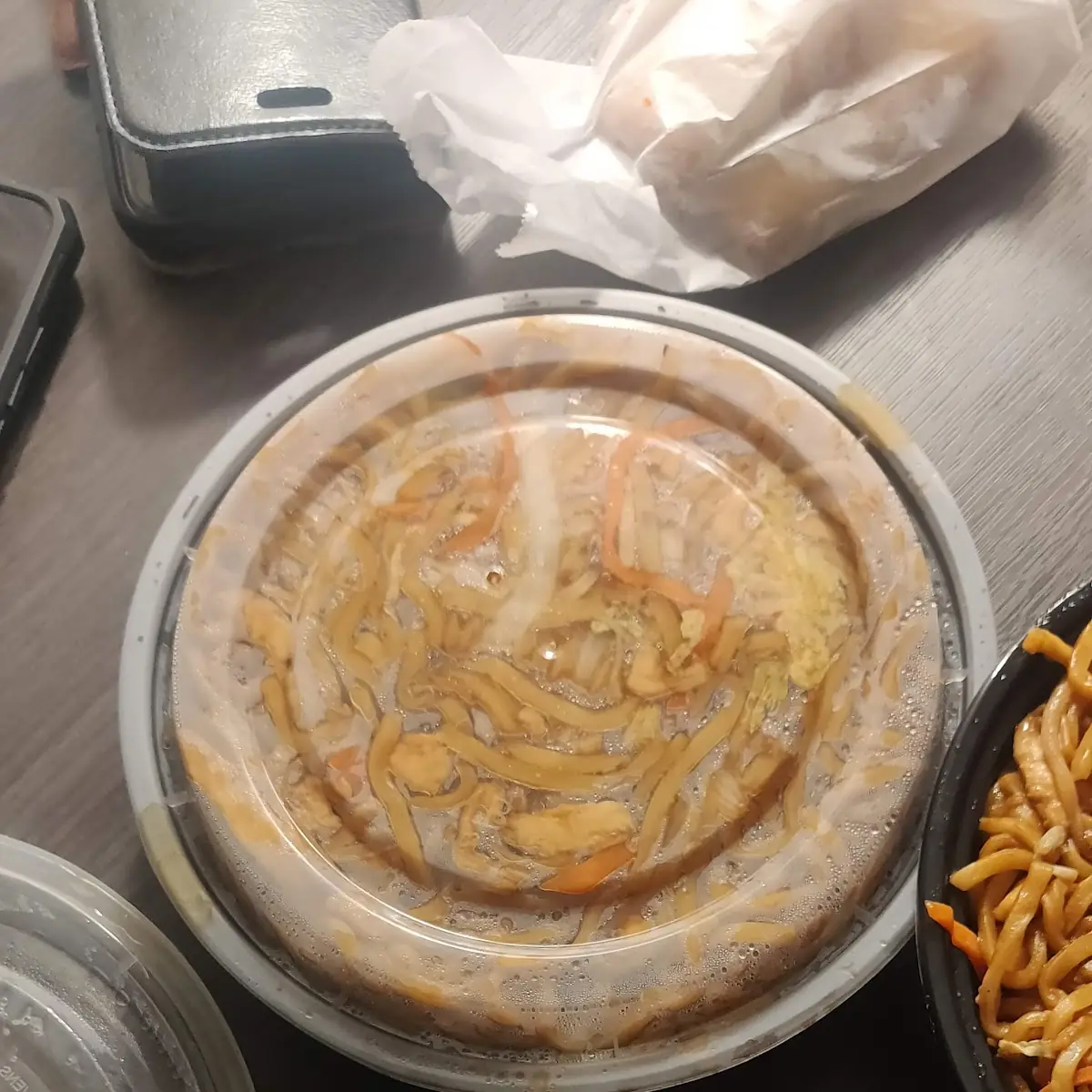 Lo Mein Chicken Lunch