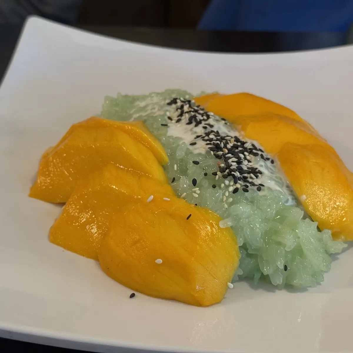 Fresh Mango with Sweet Sticky Rice