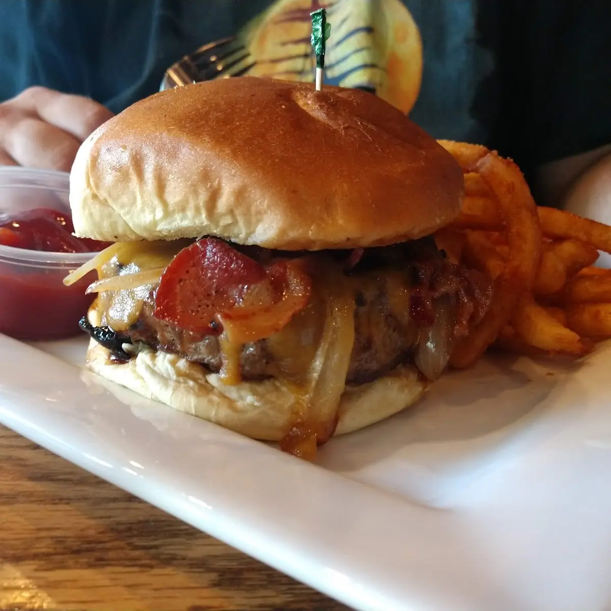 Bacon Cheeseburger
