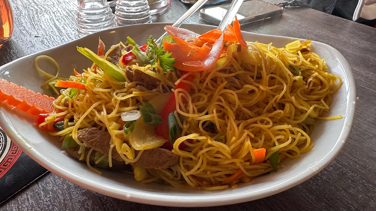 Beef Noodle Tray