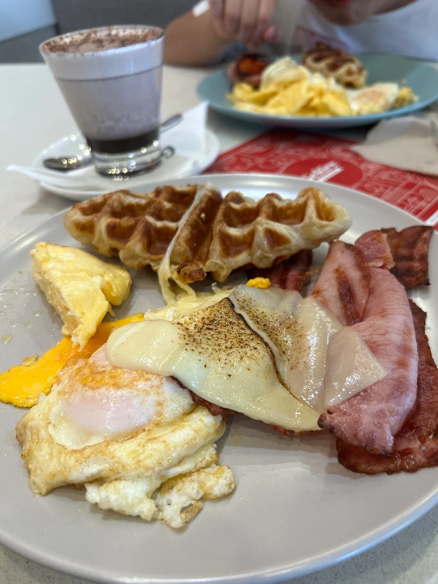 House Breakfast, Geláre Applecross