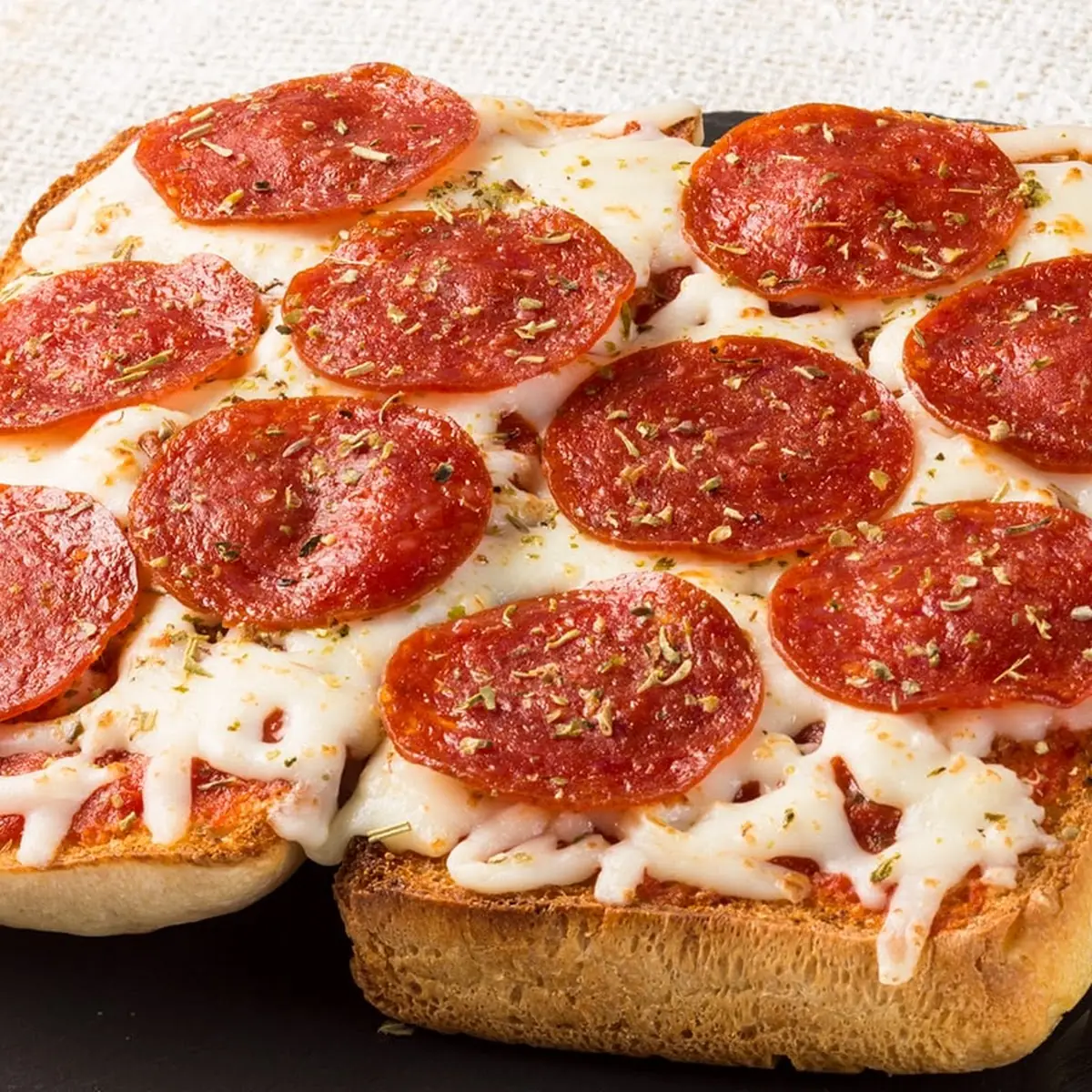 Pepperoni Pizza Bread