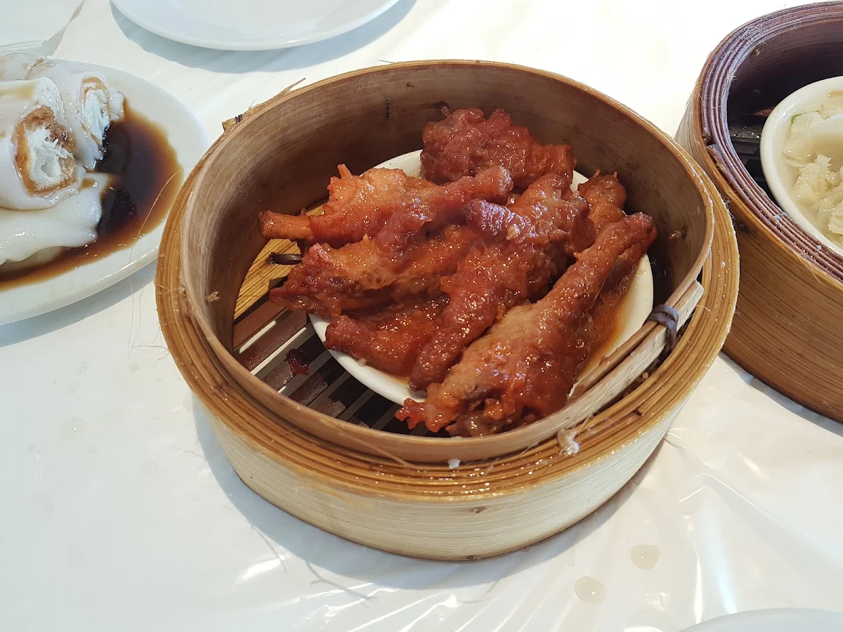 Steamed Chicken Feet with House Special Sauce