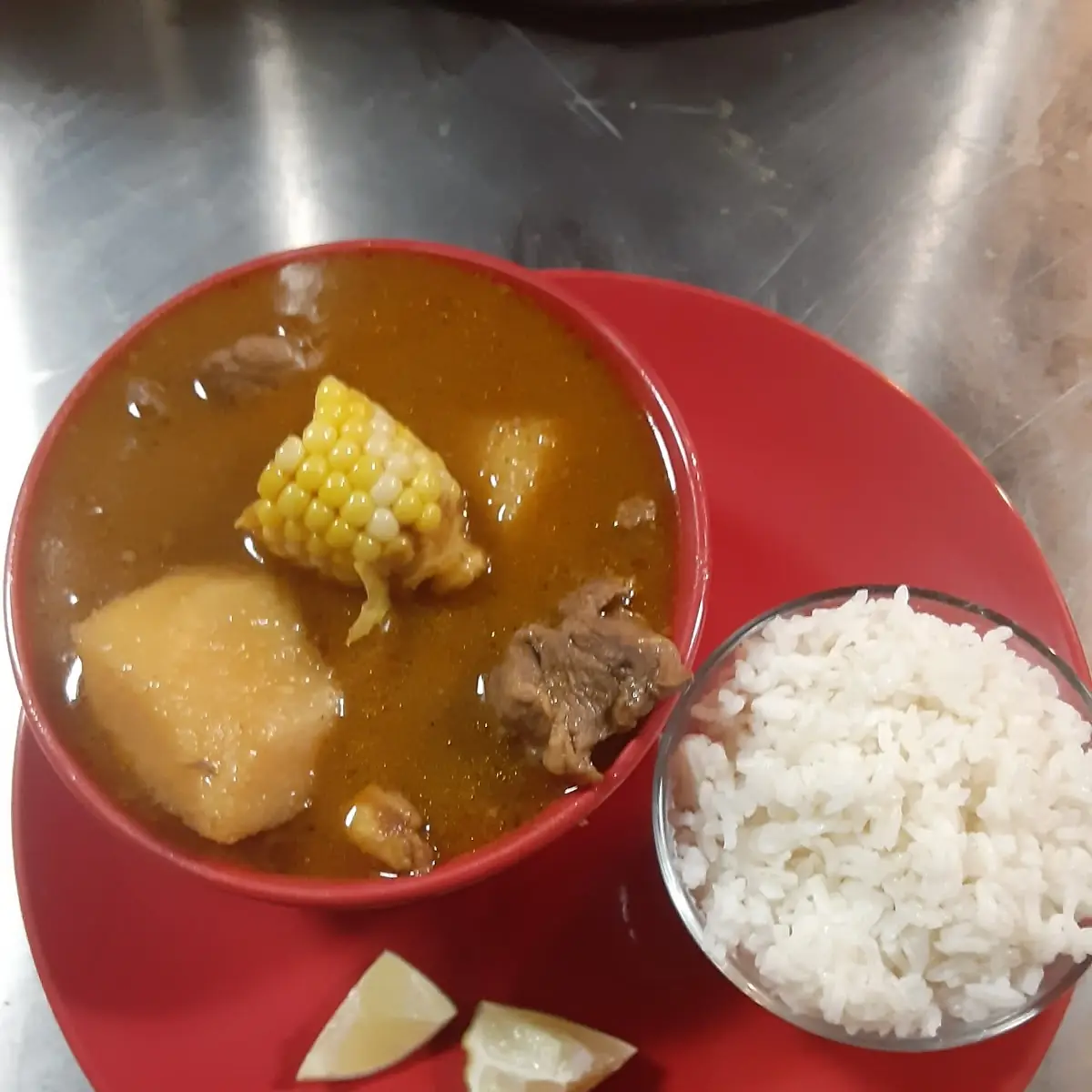 Sancocho Con Arroz Blanco