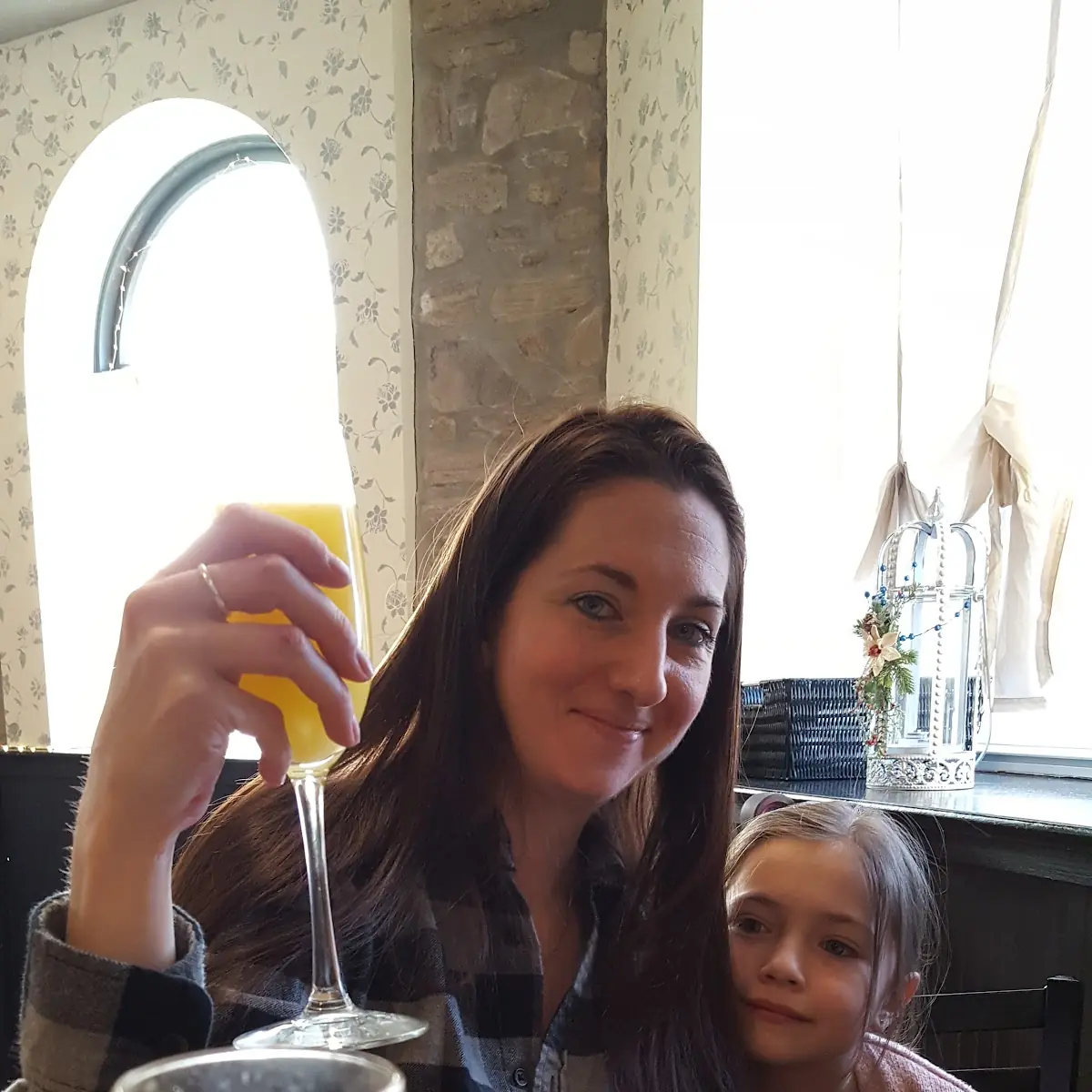Bottomless Mimosas