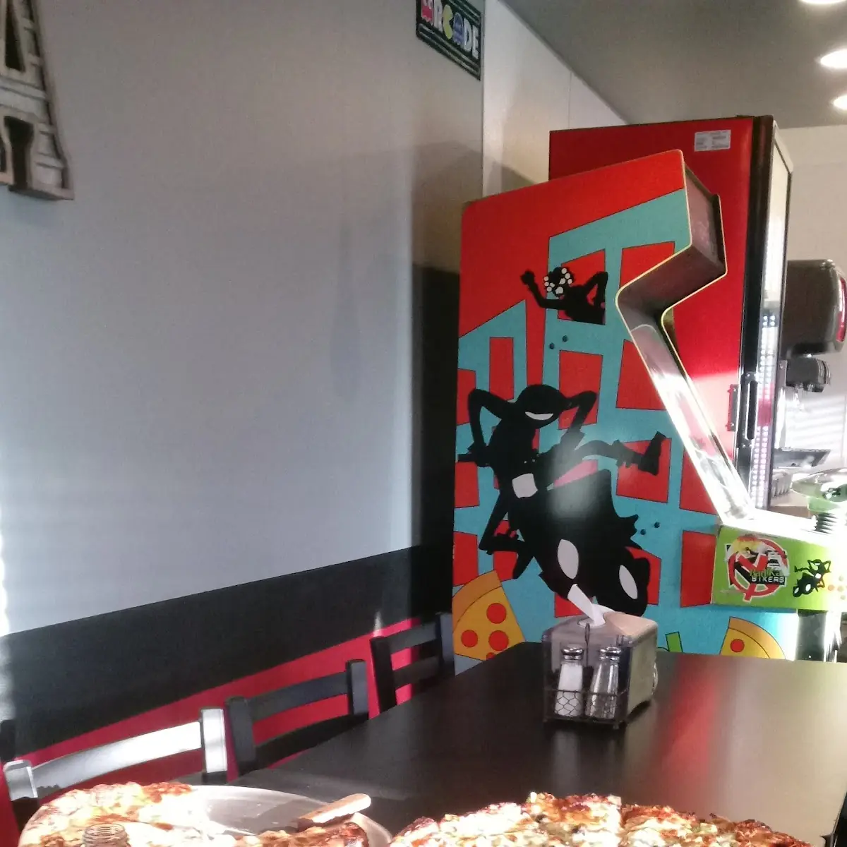 Large Combo Pizza