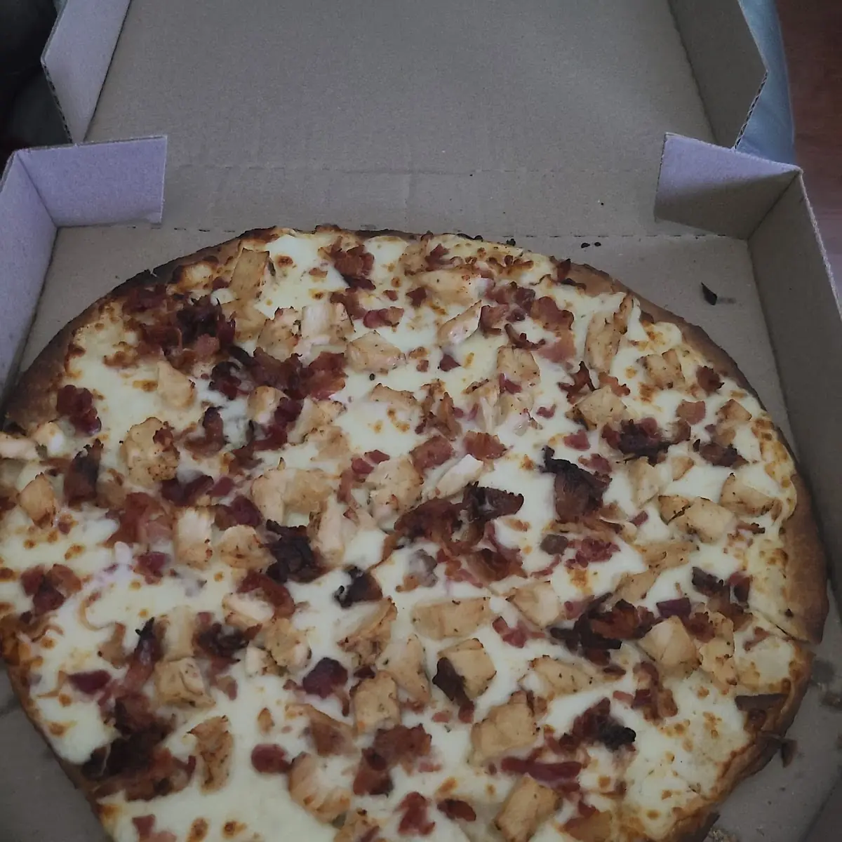 Chicken Ranch Bacon Thin Crust