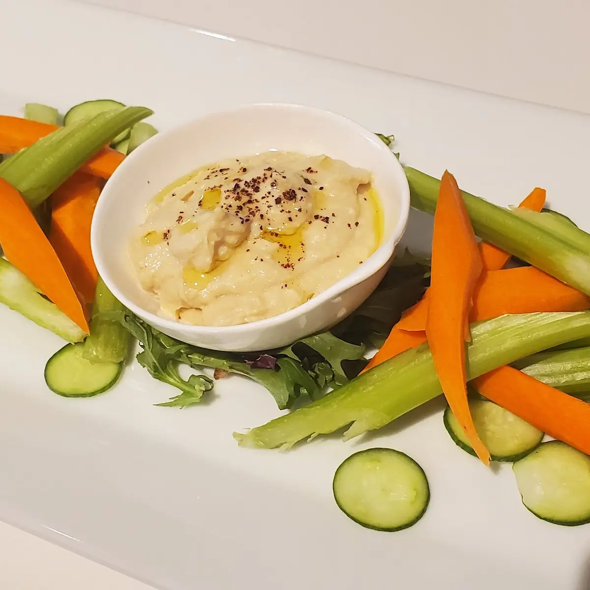 Hummus Plate