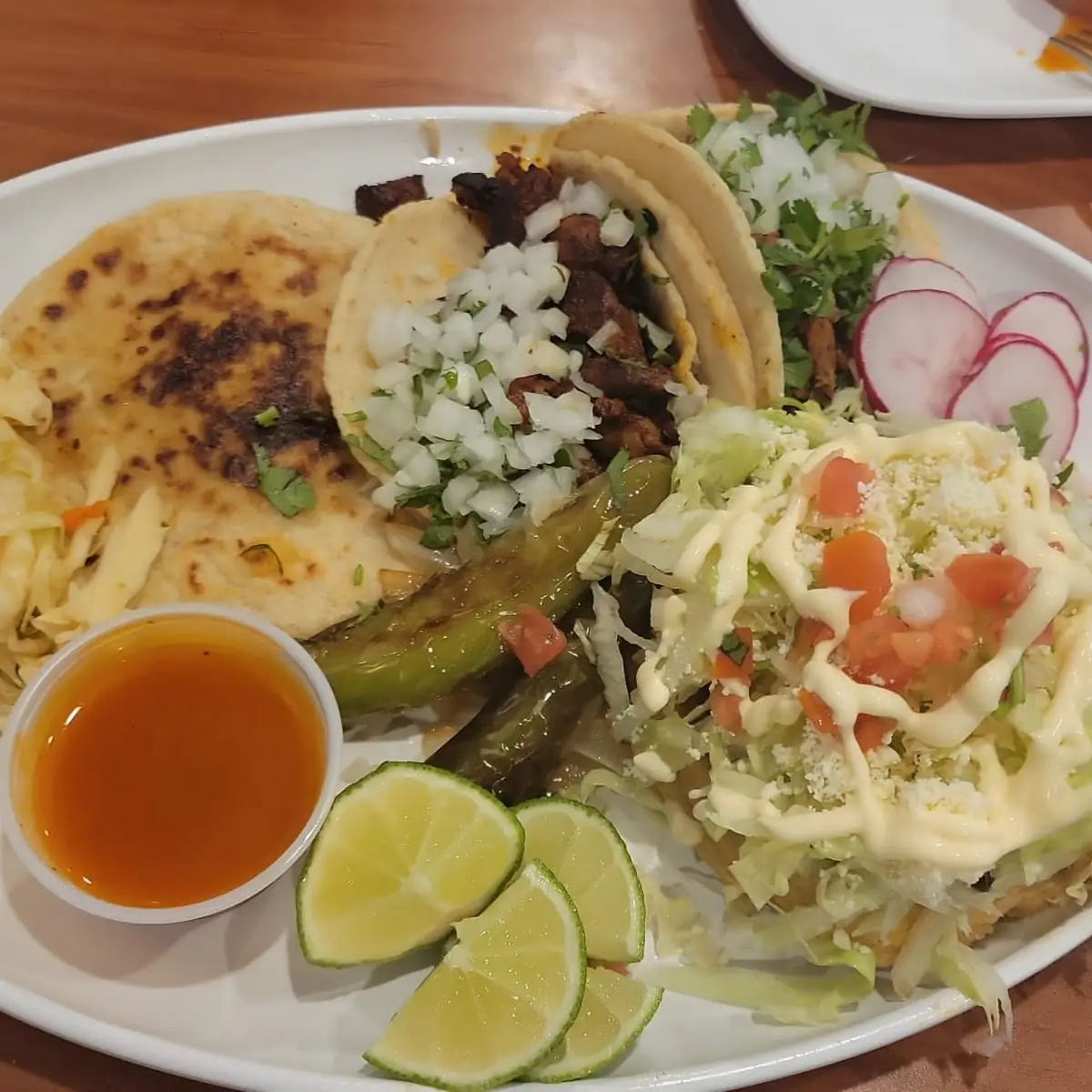 Pupusas Tacos Sopes