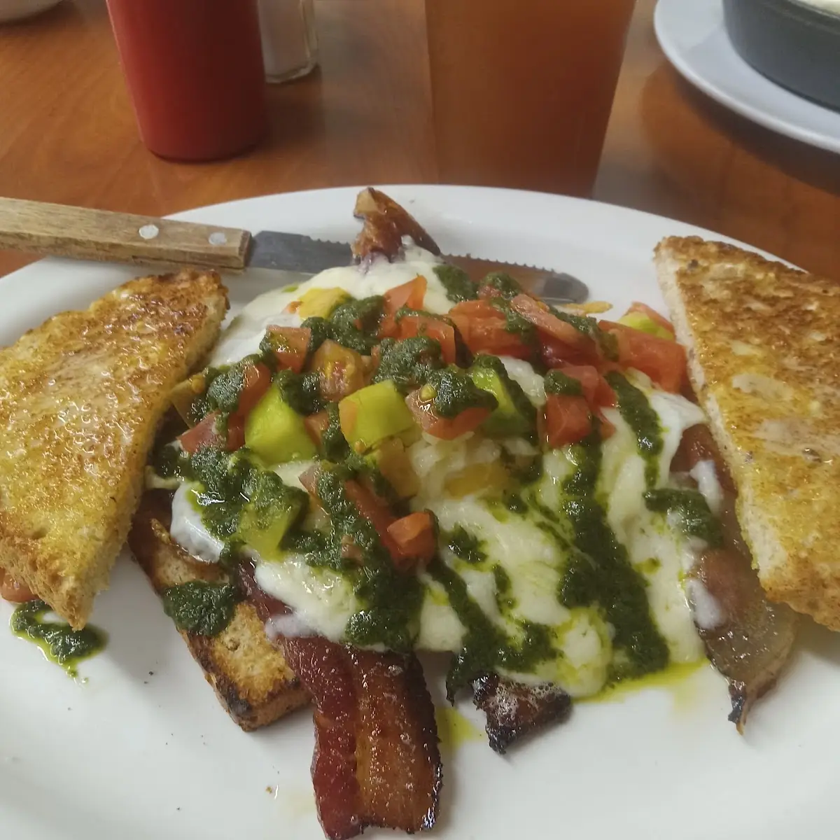 Tomato Basil and Eggs