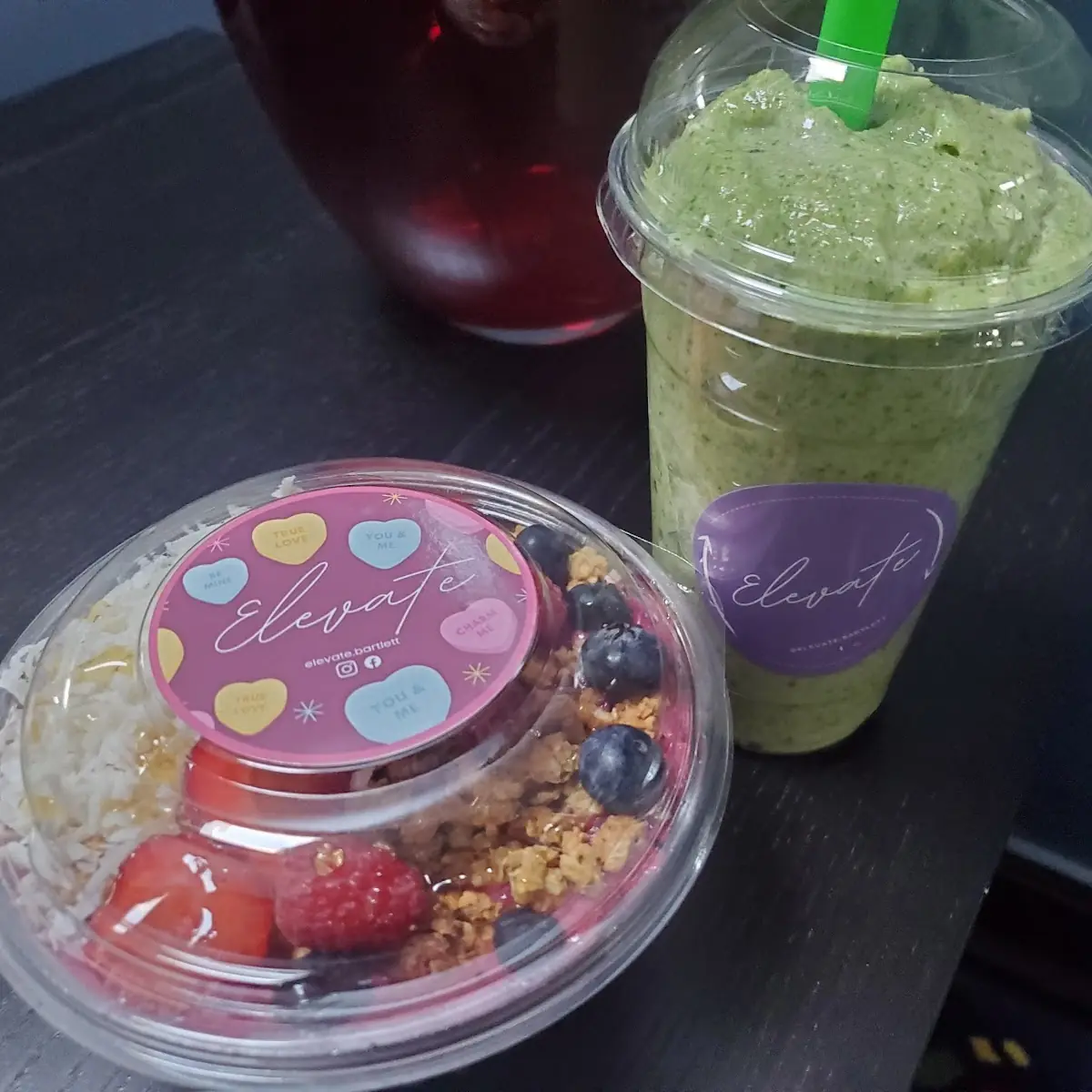 Detox Protein Shake & Acai Bowl
