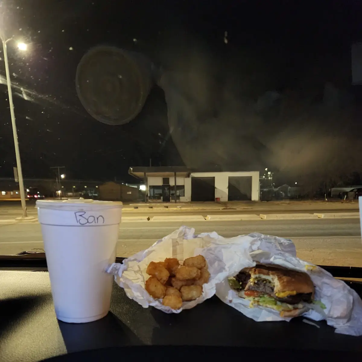 Regular Cheeseburger Tots Banana Shake