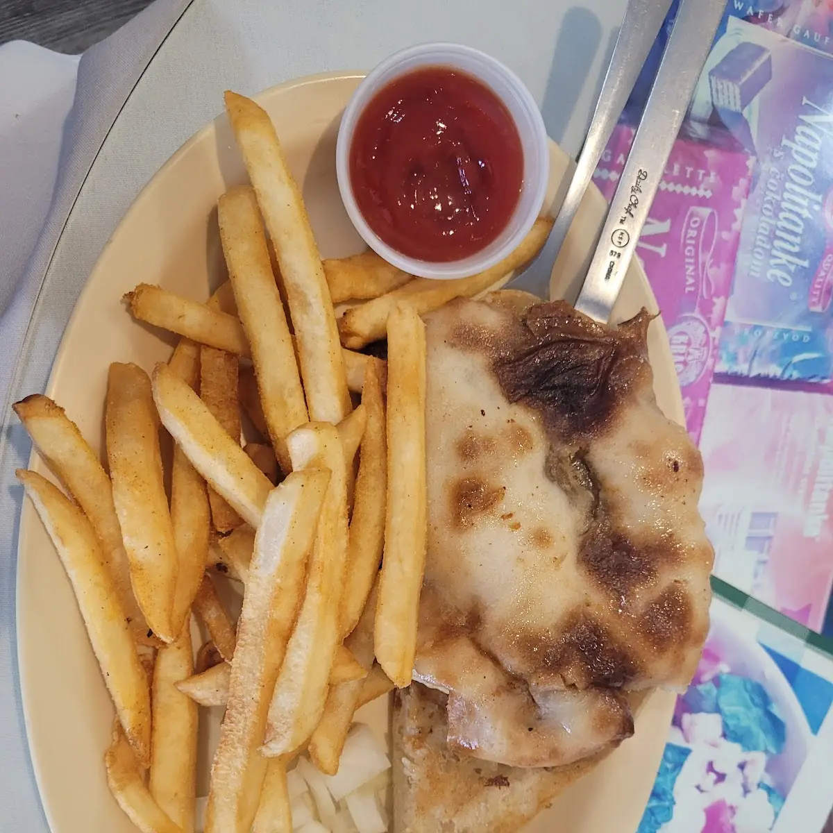 Grilled Chicken Sandwich with Fries