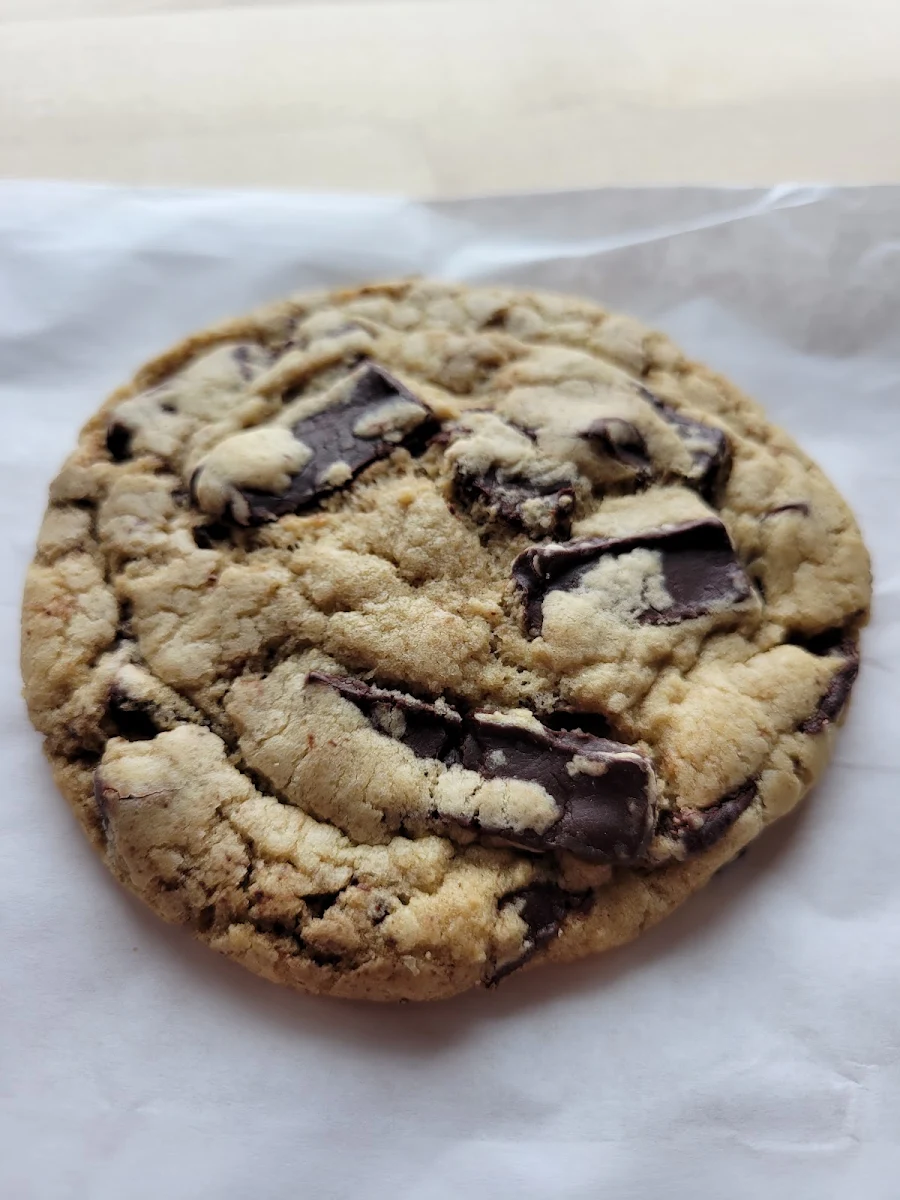 Dark Chocolate Chip Cookie