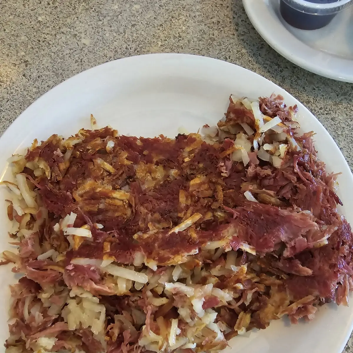 Corned Beef Hash Eggs & Toast