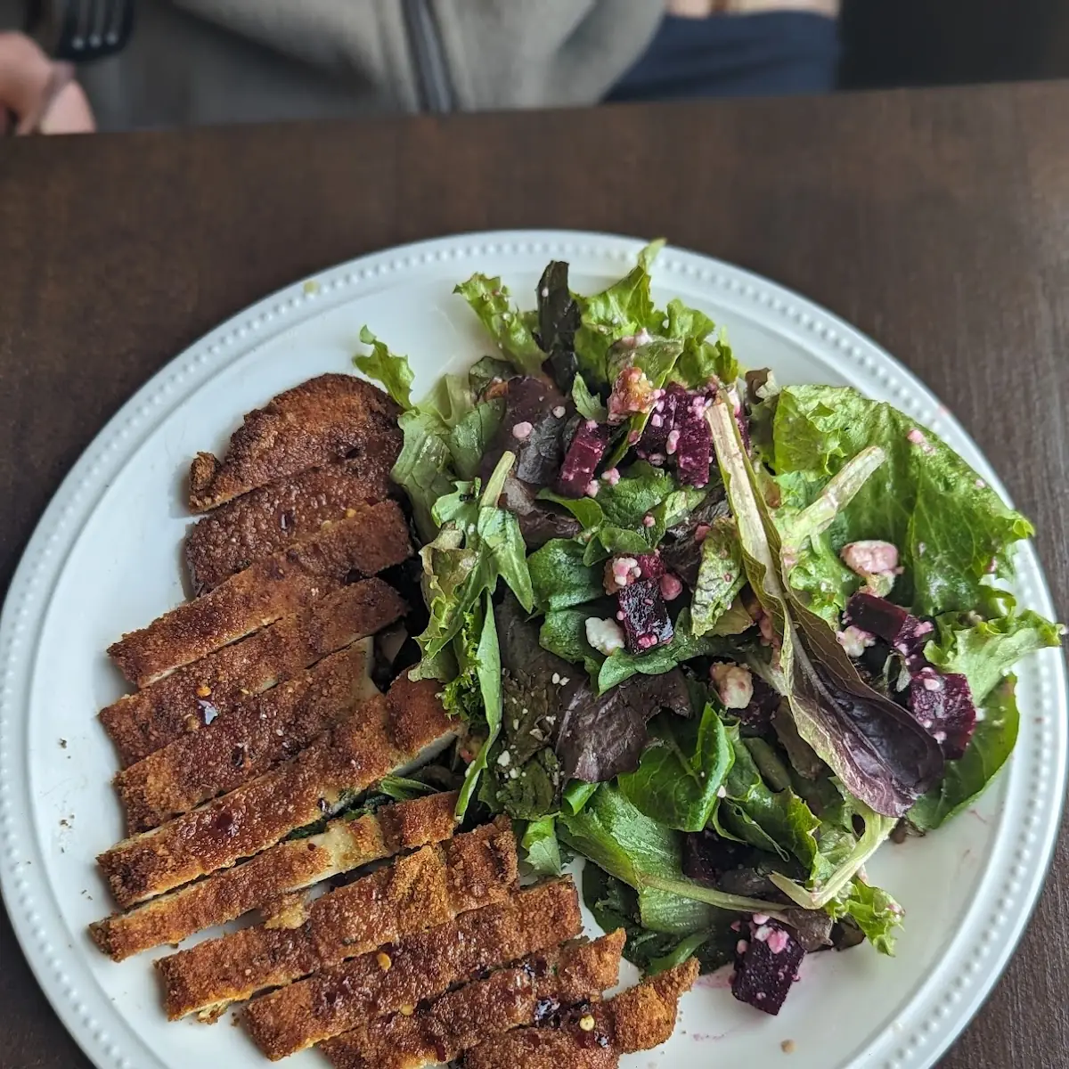 Chévre Salad with Chicken