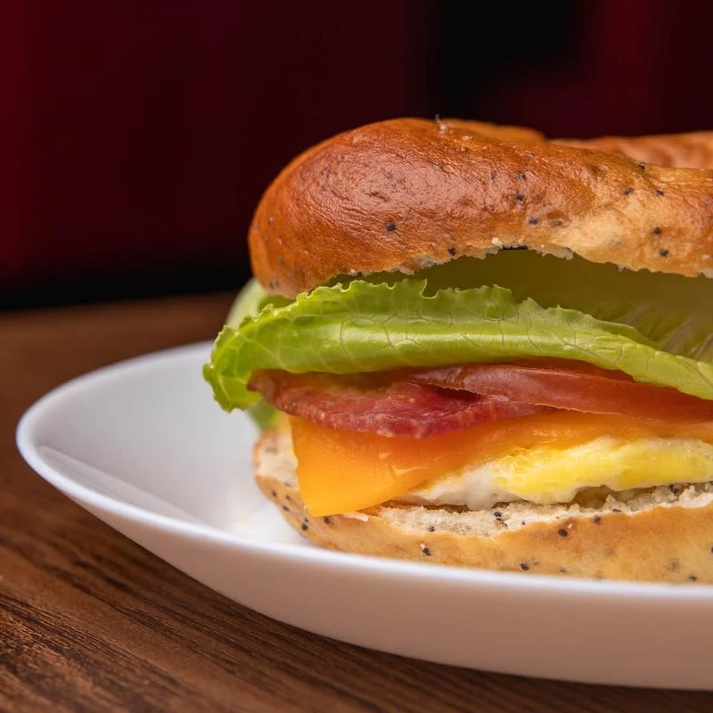 Bagel blt with Egg, Jef's Café
