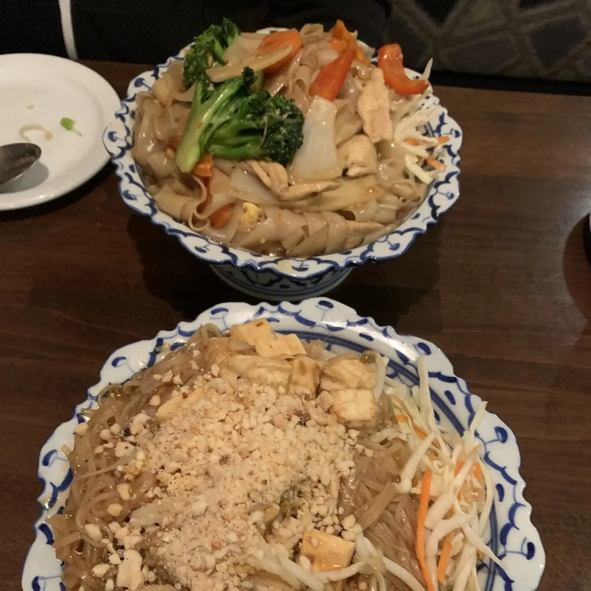 Lunch - N1 Pad Thai Chicken, Nakhon Thai Restaurant
