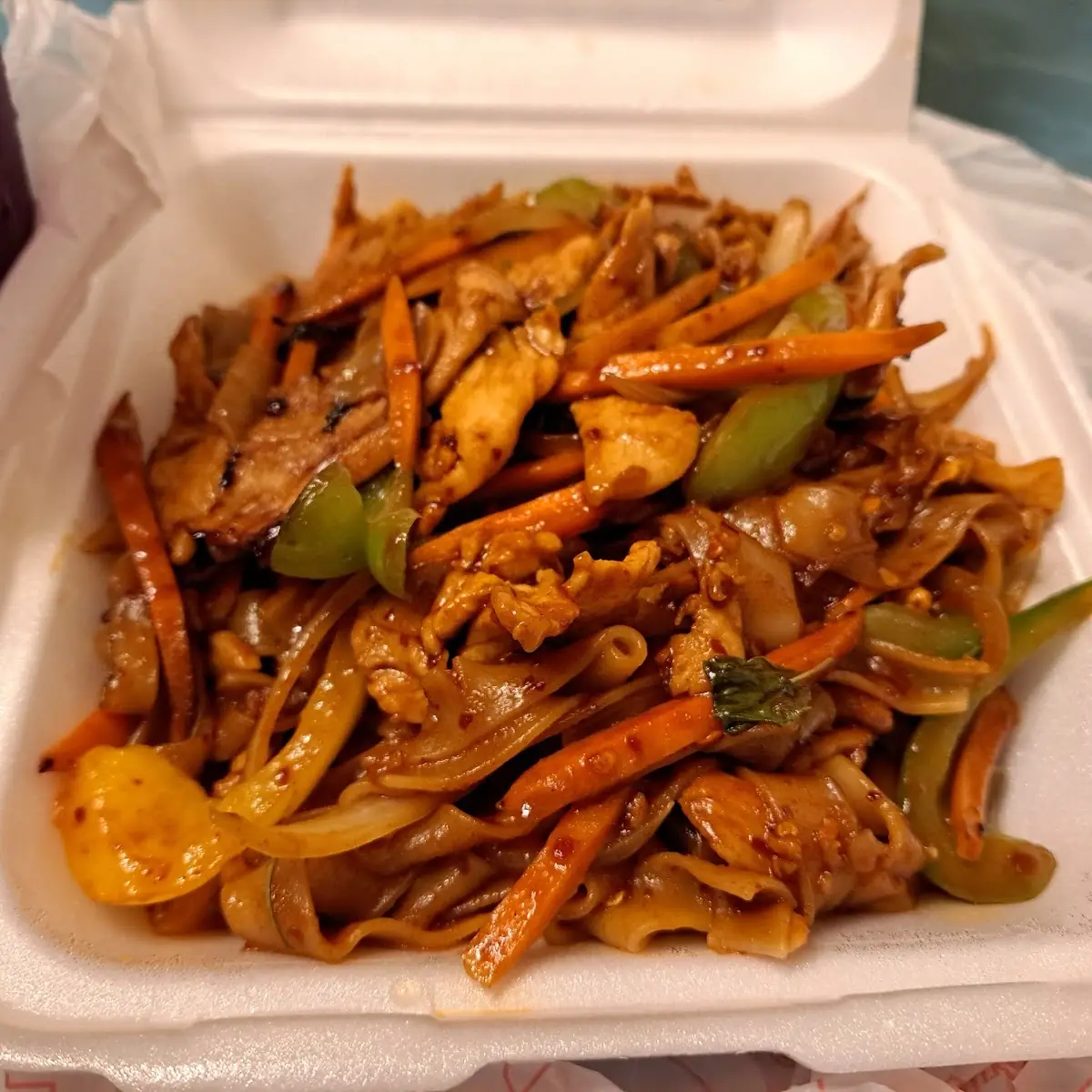 Pad Kee Mao with Chicken