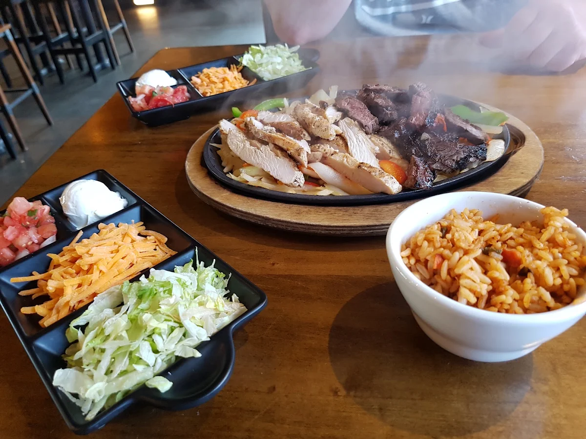 Fajita Chicken and Steak, Lone Star Texas Grill