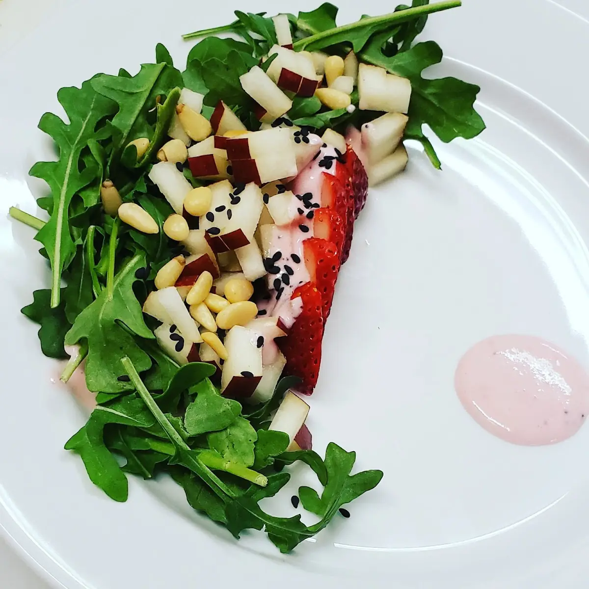 Baby Arugula & Pear with Strawberry-Poppyseed Dressing
