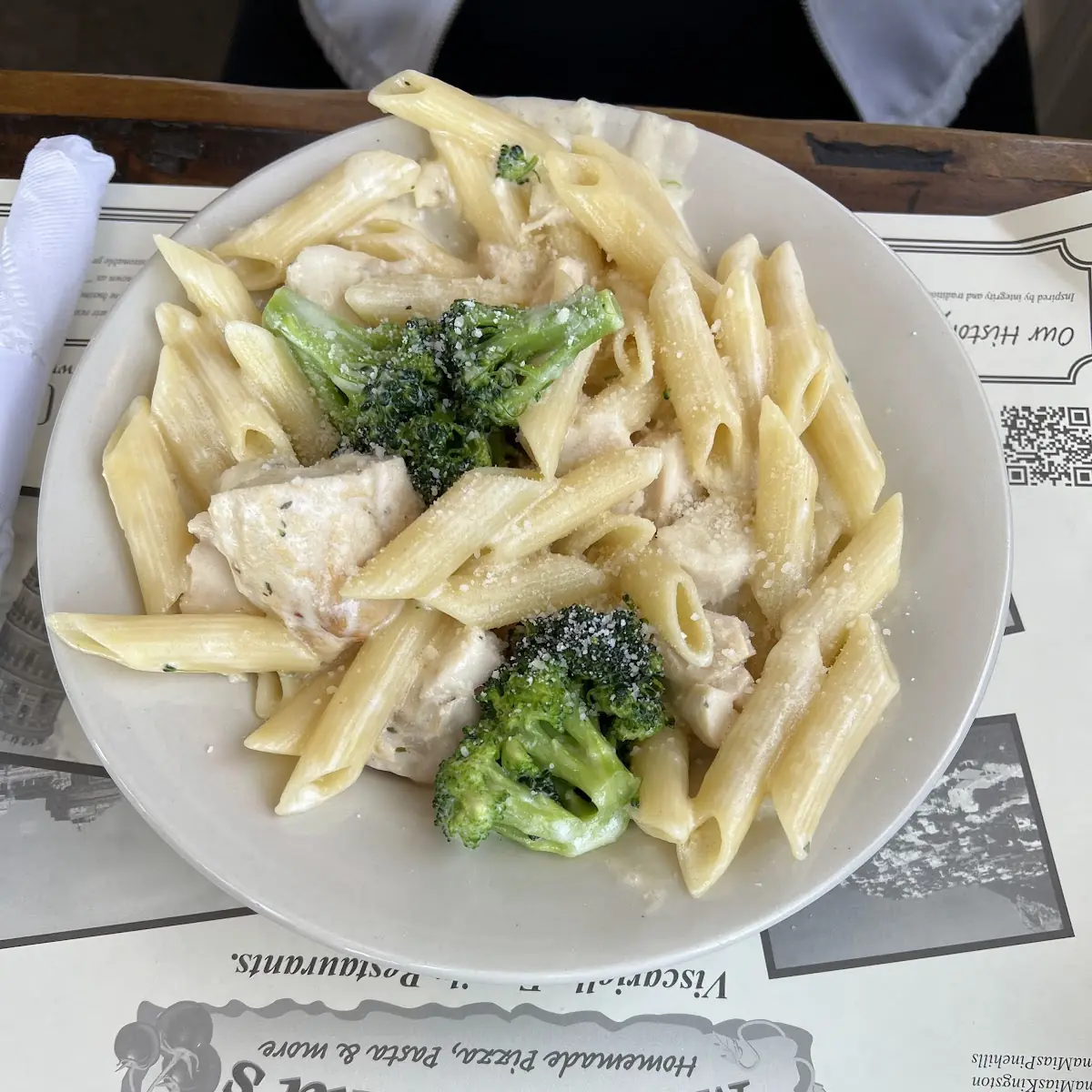 Broccoli Chicken Alfredo