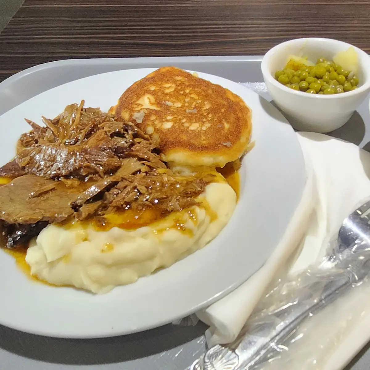 Roast Beef Mashed Potatoes Black Eyed Peas
