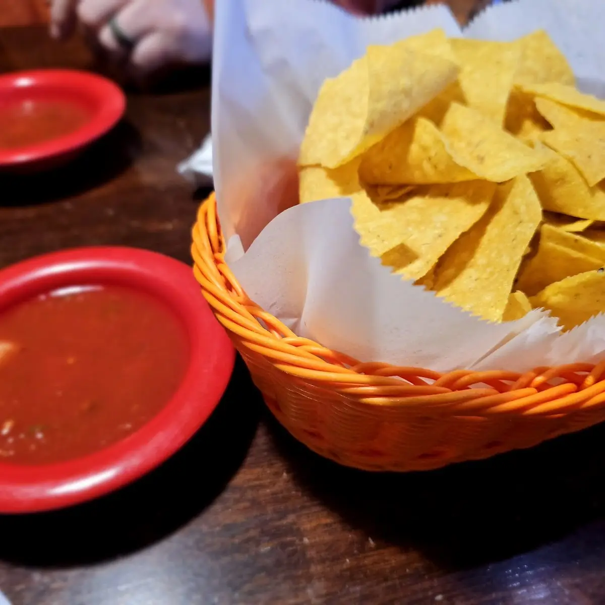Family-Size Chips & Salsa 16oz