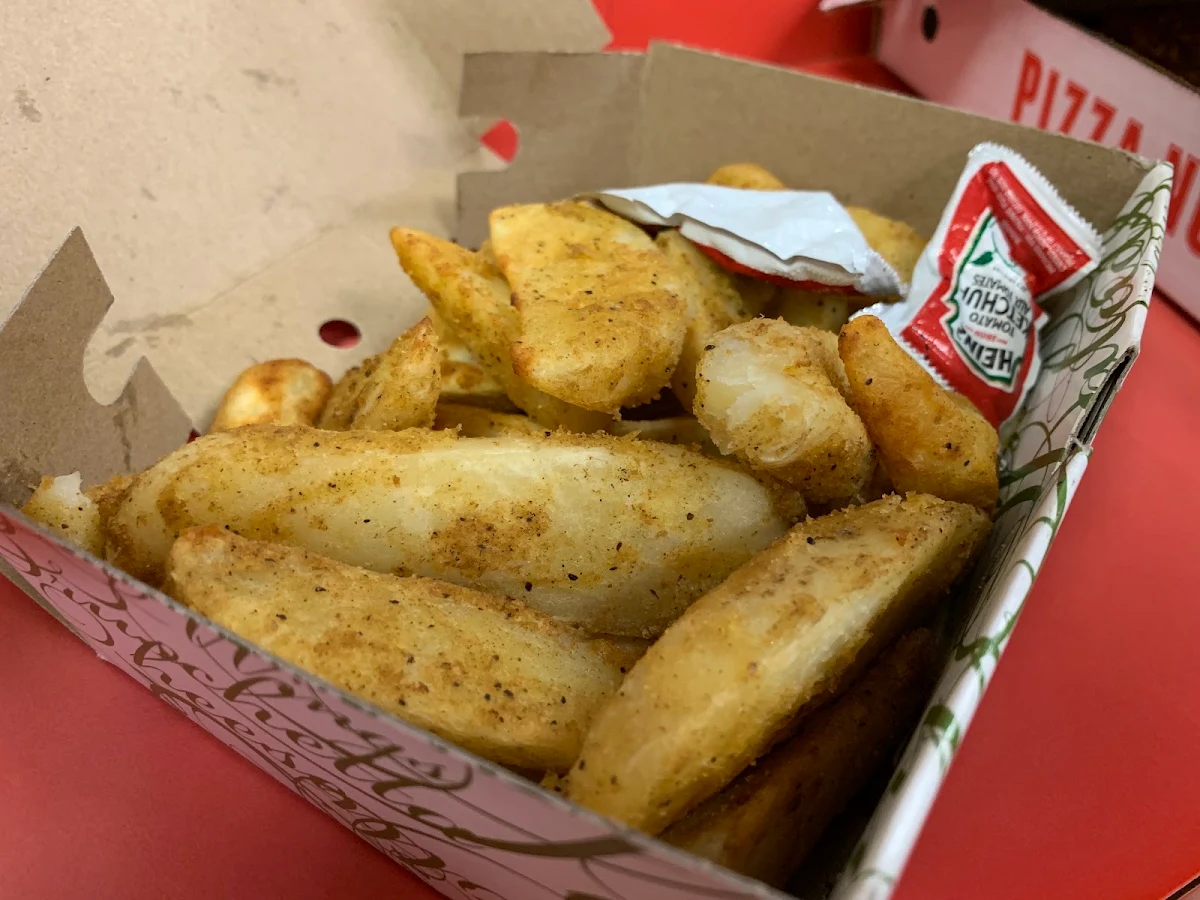 Potato Wedges, Pizza Nova