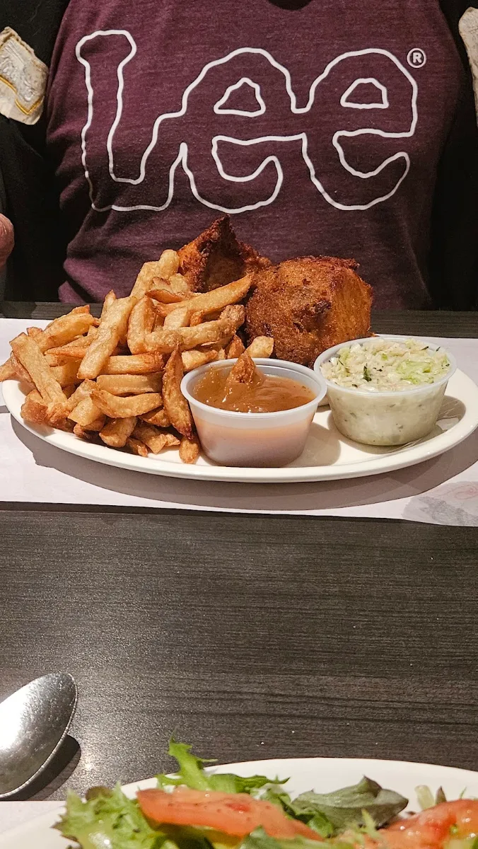Poulet Frit, Restaurant à la rive