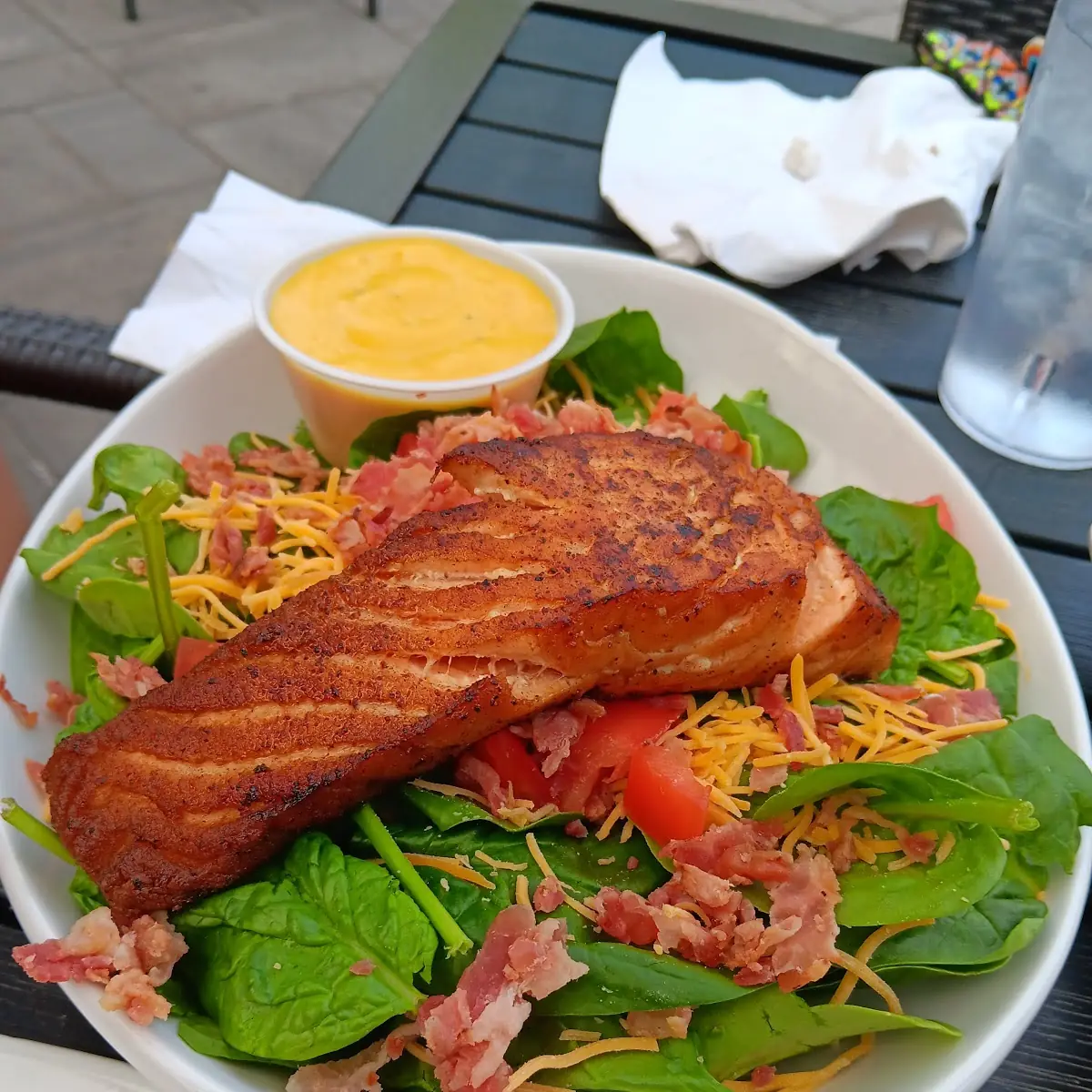 Grilled Salmon Salad