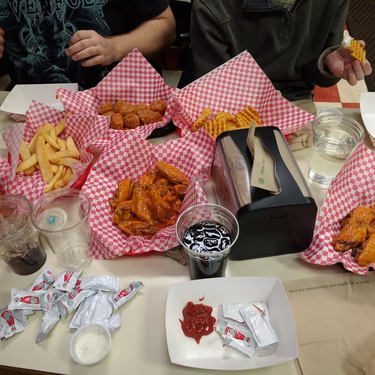 House Medium Mild Wings and Fries