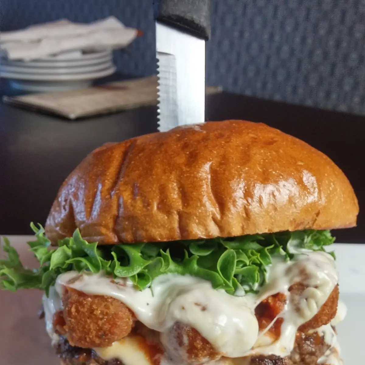 Lotsa Mozza Burger, Joe Schmoe's Eats N Drinks