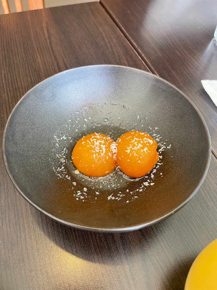 Gulab Jamun 4 99, Thali King