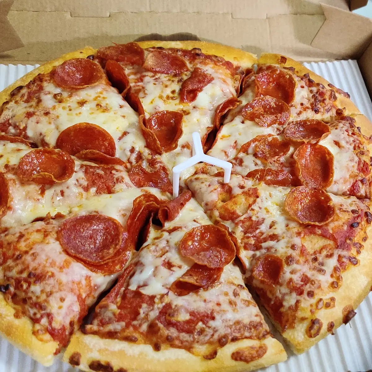 Pan Pepperoni Pizza