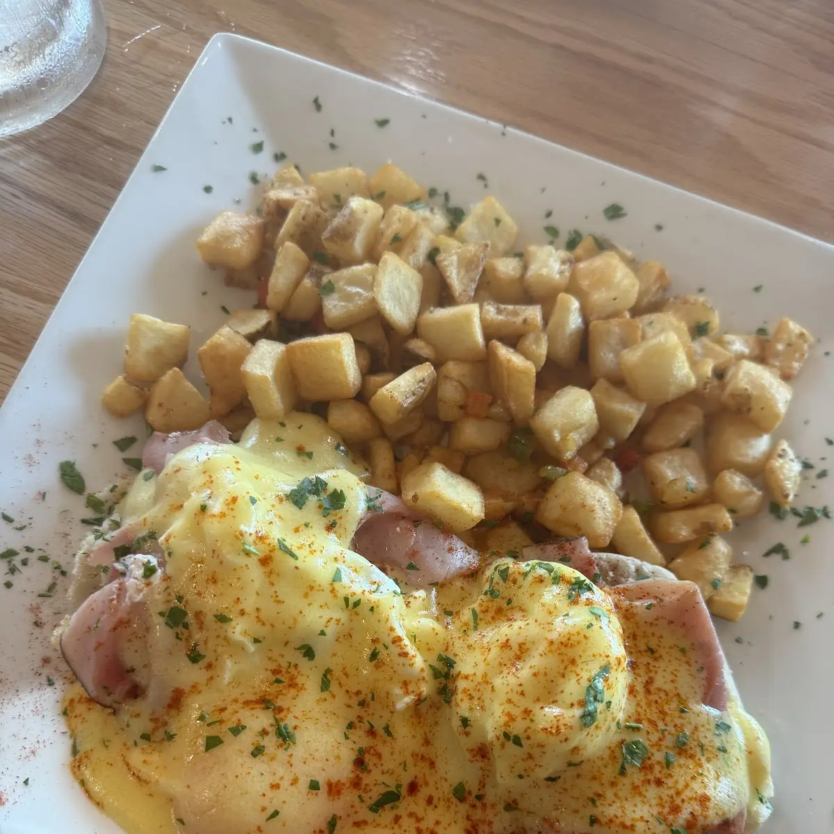 Eggs Benedict