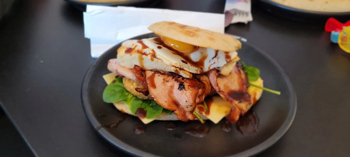 Highlights, Burra Beach Eats