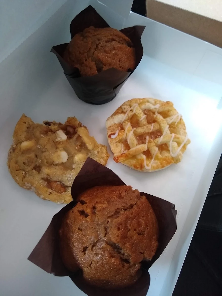 Apple Pie & Muffins