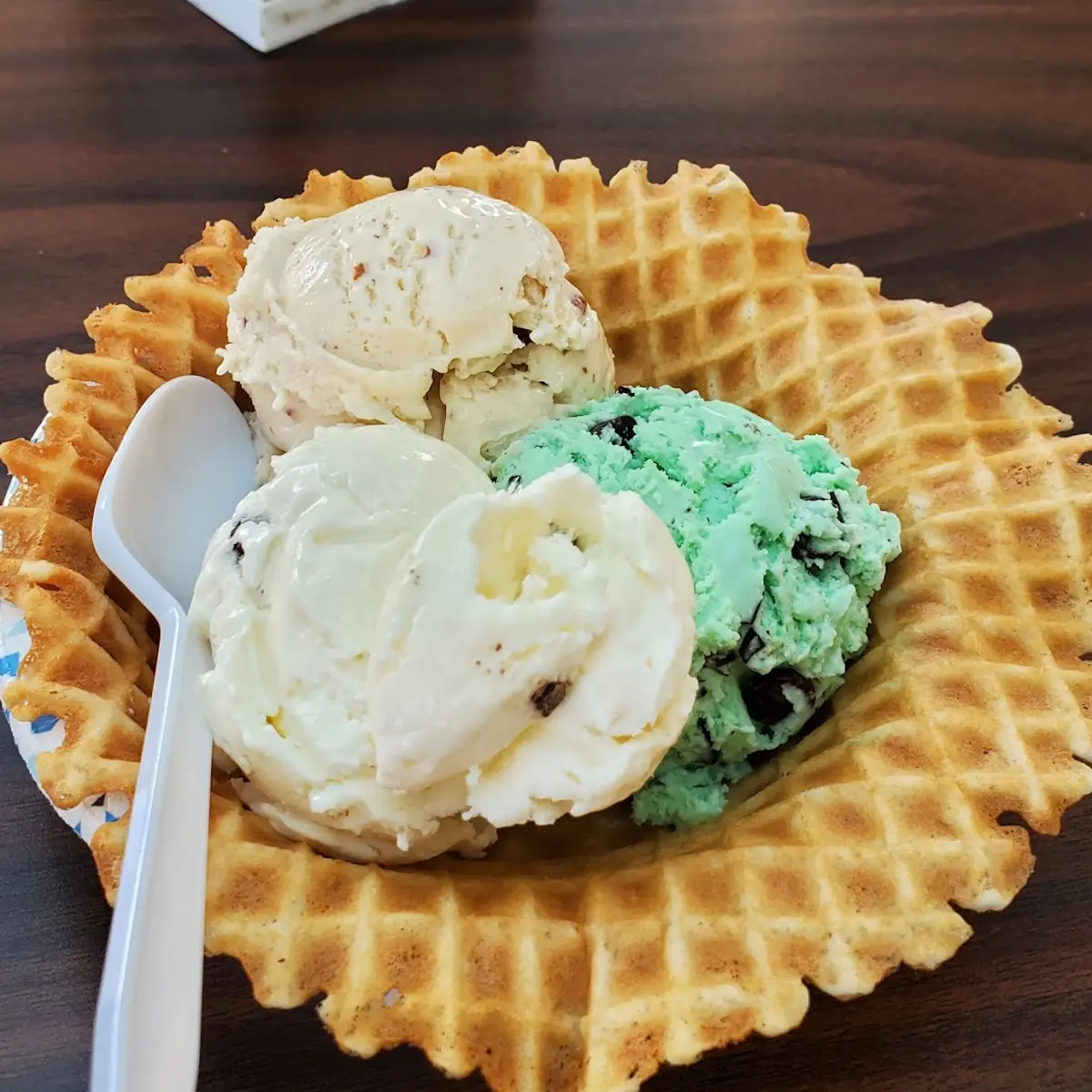 Butter Pecan Mint Chocolate Chip