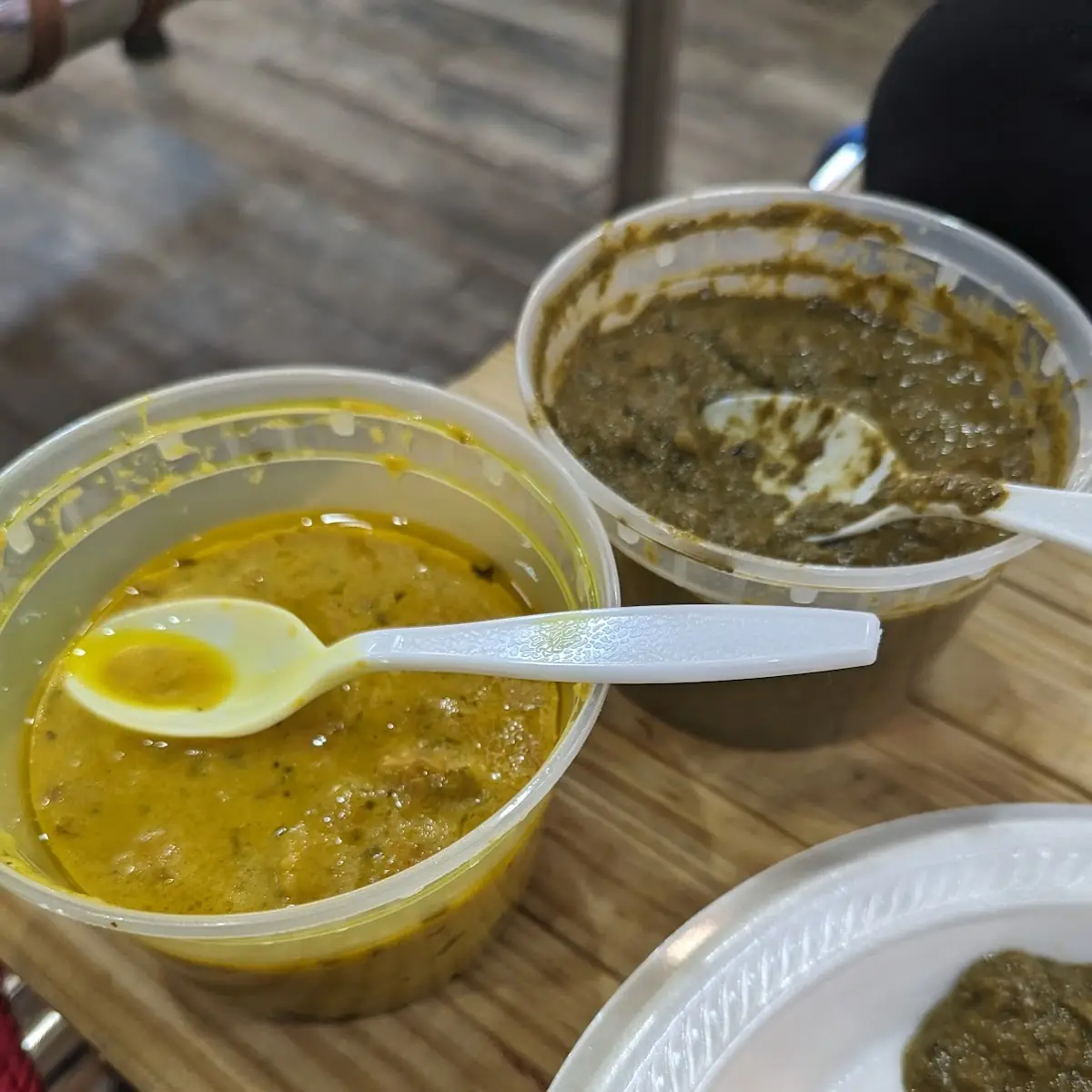 Kadhi Pakora Saag Paneer