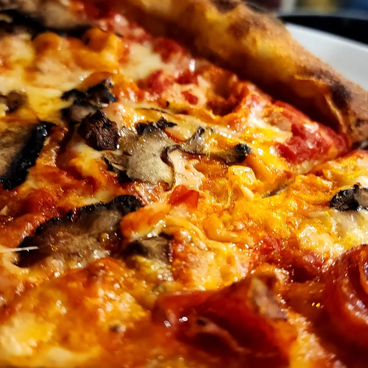 Mushroom and Pepperoni Pizza