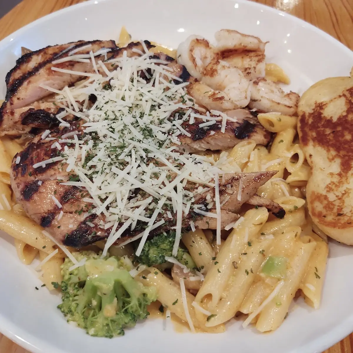 Allied Chicken Penne Alfredo