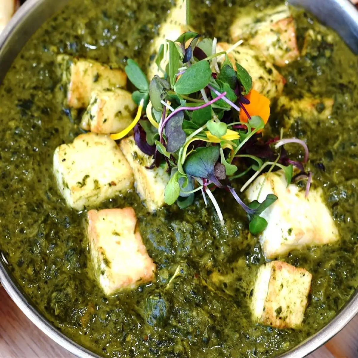 SHRIMP SAAG