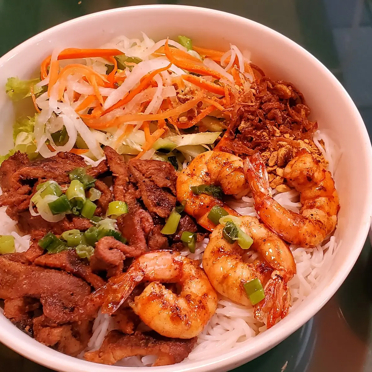 B7 Bùn Tôm Thịt Nướng